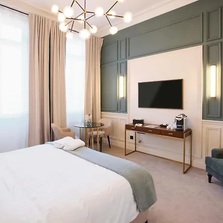 Maison Heym 4*