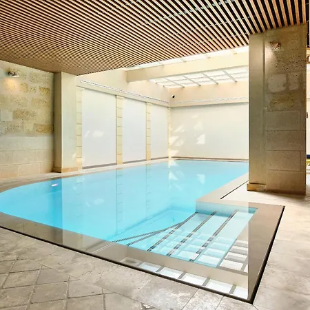 Pensión Maison Heym 4*