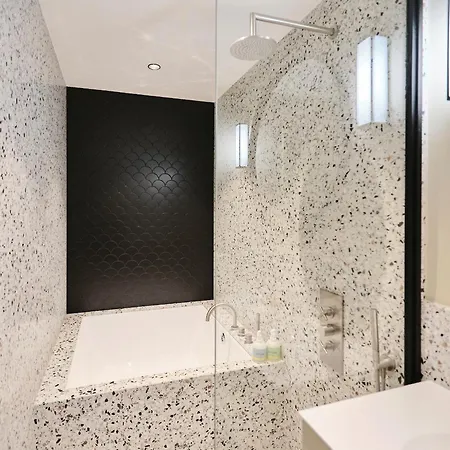 Pensión Maison Heym 4*